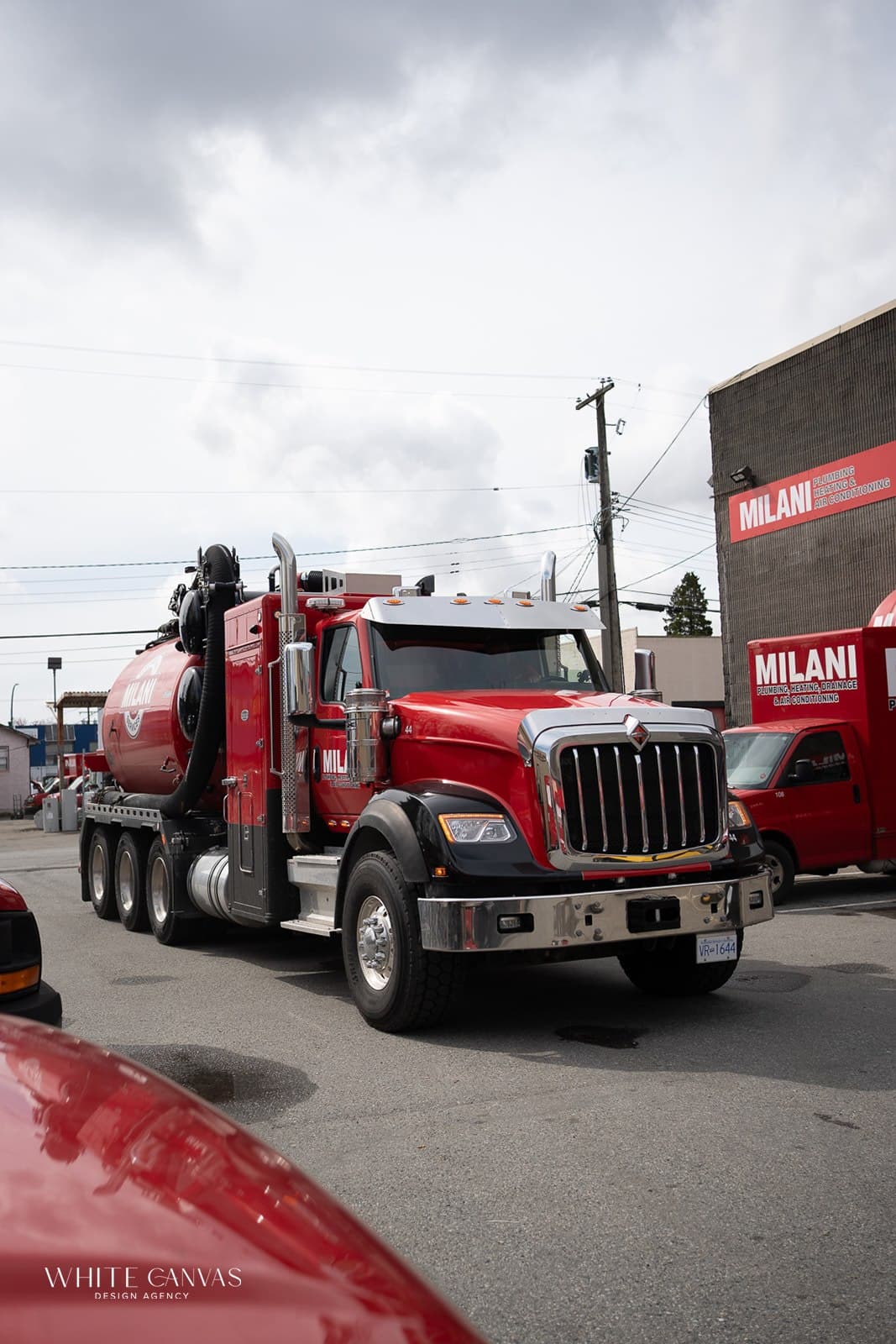 Milani vacuum truck for drainage and sewer service